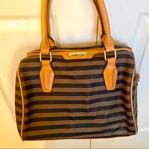 Adrienne vittadini purse